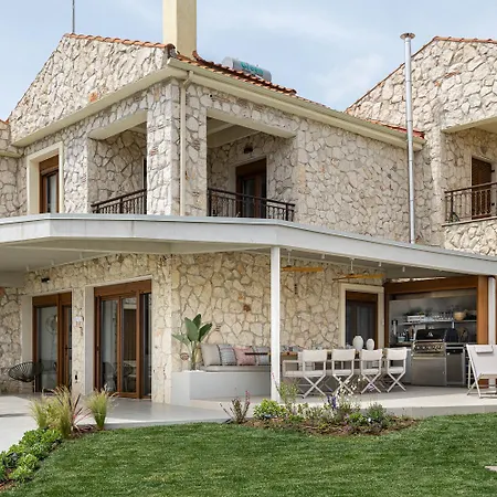 Constance's House Seaside In Feriehus Nikiti (Sithonia)