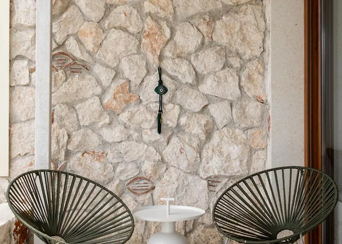 Constance's House Seaside In Vakantiehuis Nikiti (Sithonia)